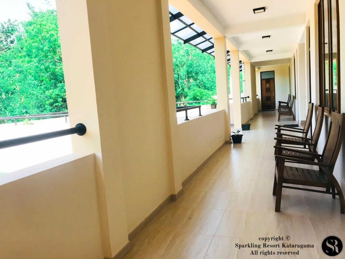 Sparkling Resort Kataragama Extérieur photo
