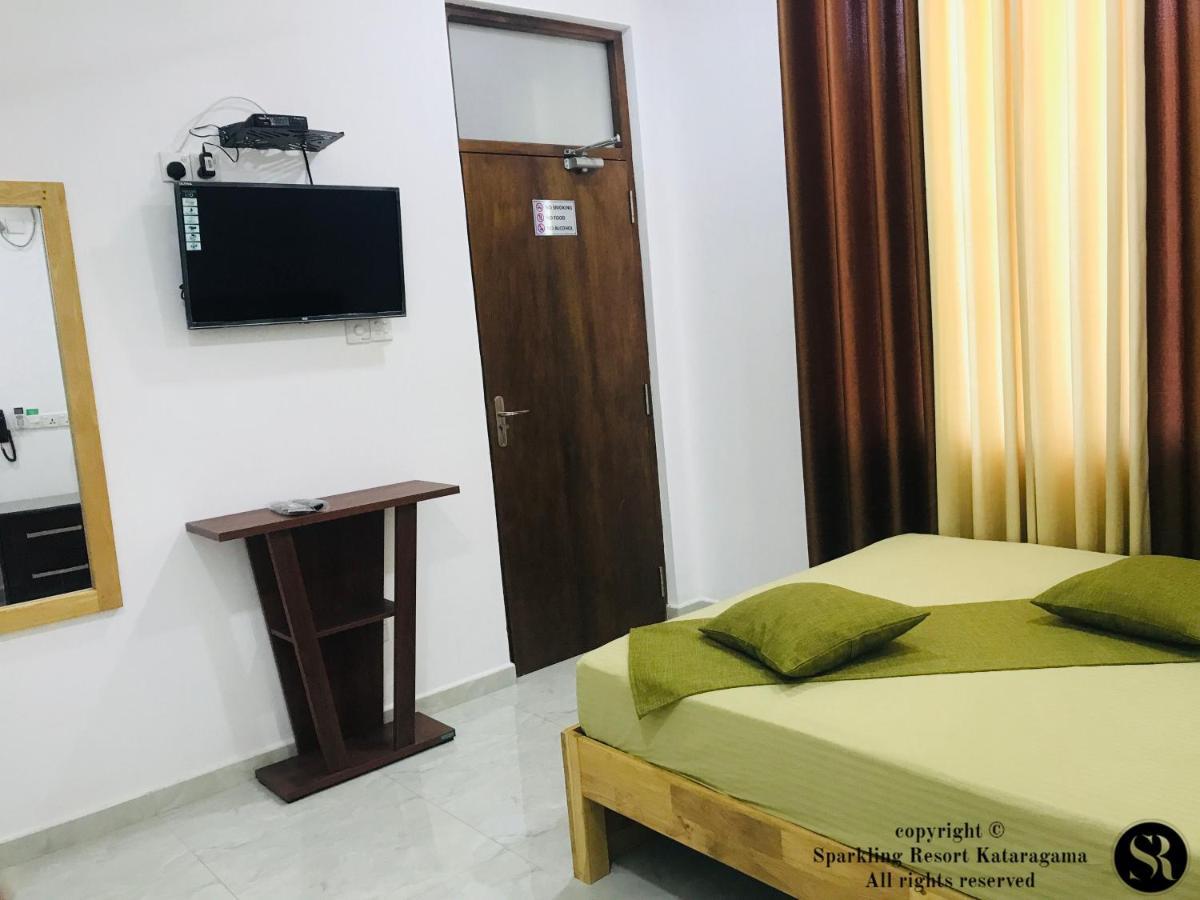 Sparkling Resort Kataragama Extérieur photo