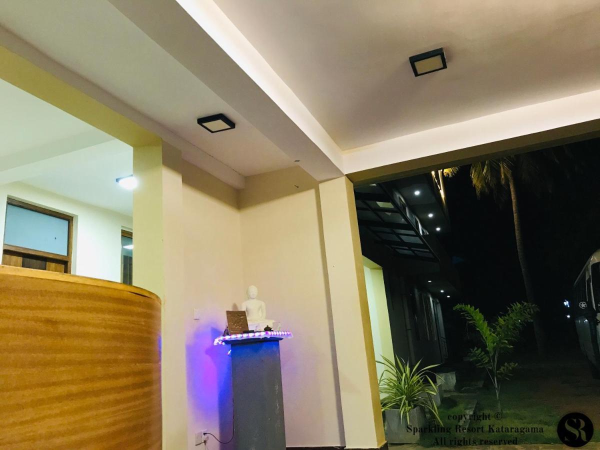 Sparkling Resort Kataragama Extérieur photo