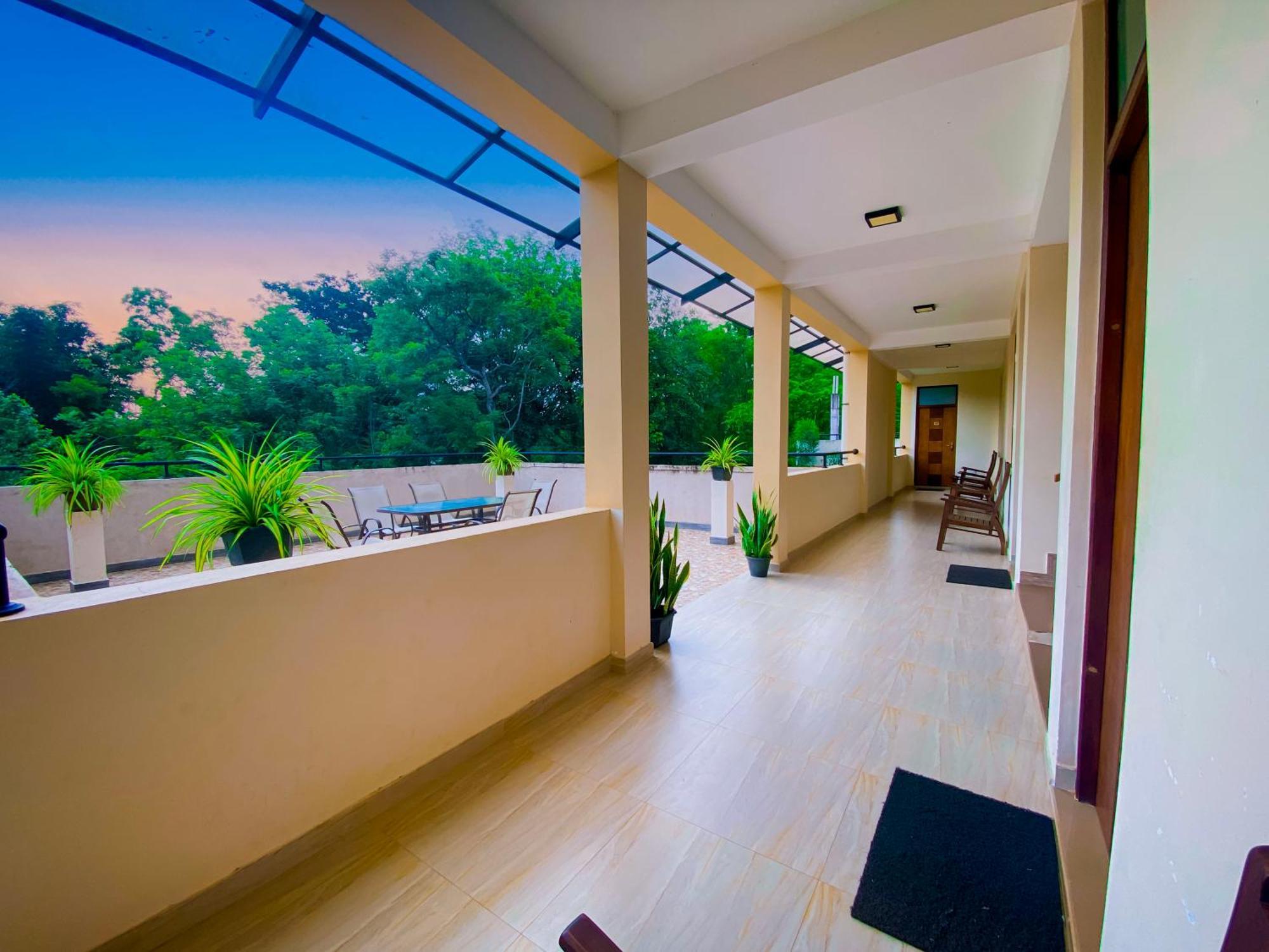 Sparkling Resort Kataragama Extérieur photo